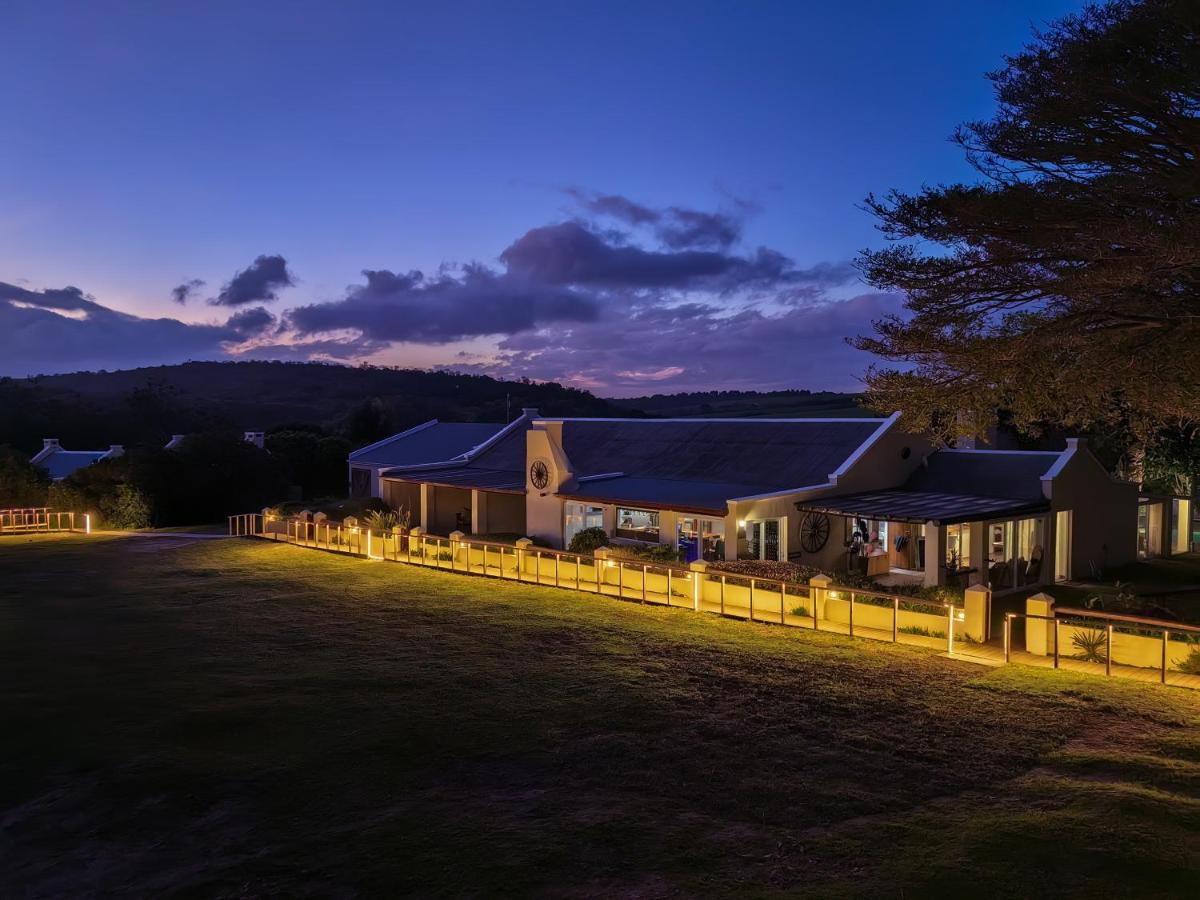Oyster Bay Lodge Exterior foto
